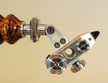 Closeup of the vise head Closeup of the vise head